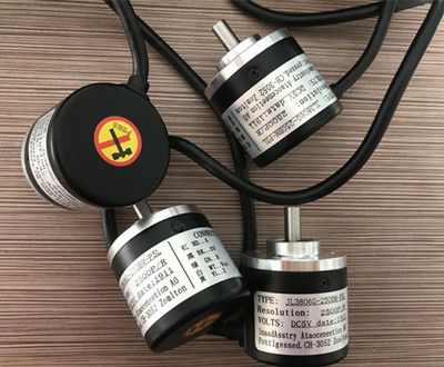 �ǶȂ������İ��b�c���H����